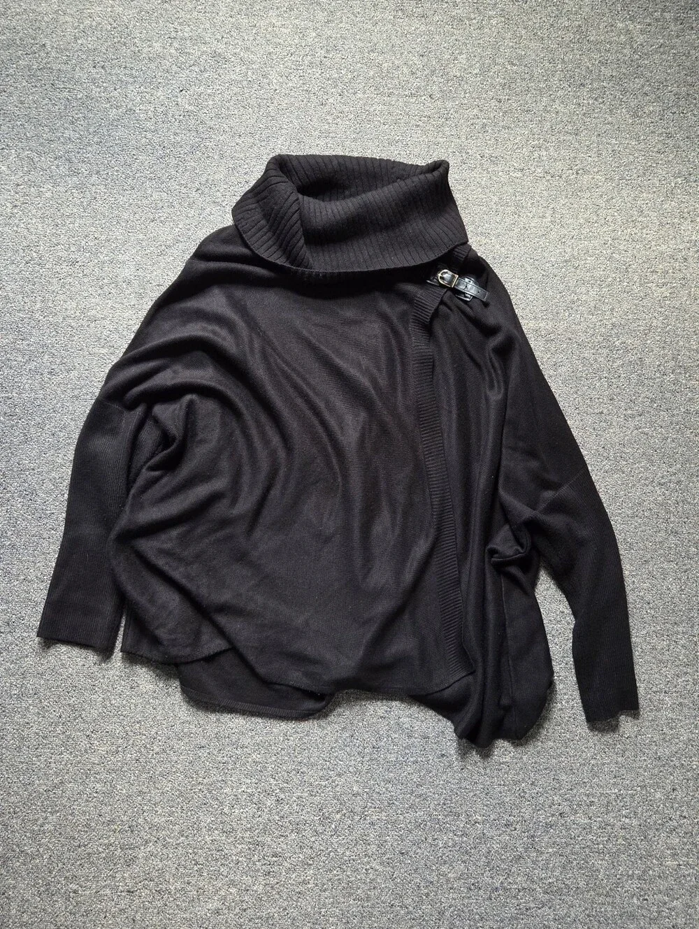 Calvin Klein Black Cowl Neck Convertible Buckle Poncho Sweater Wrap L XL